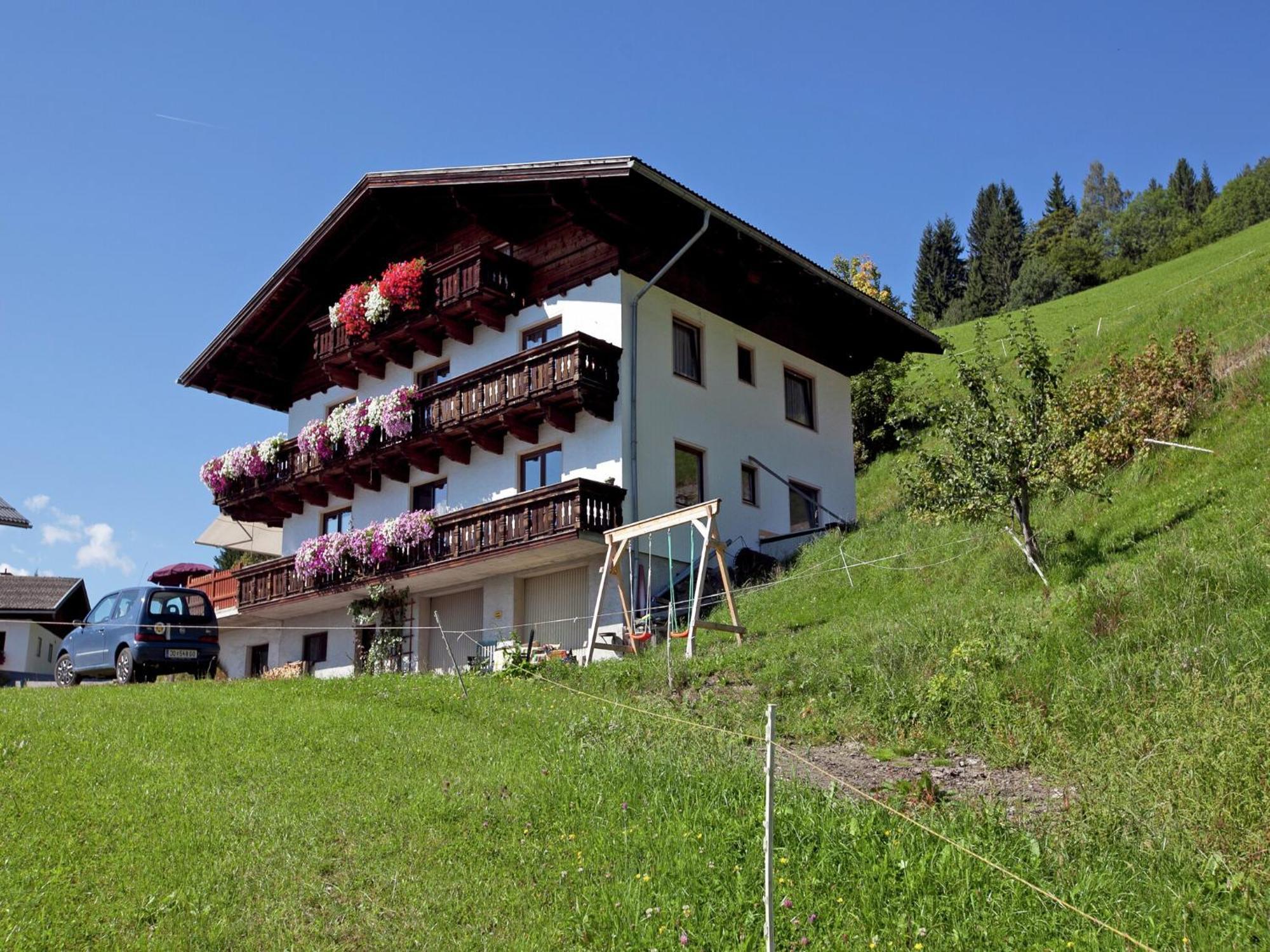 Apartment In Sankt Johann Im Pongau Near Ski Area Wagrain Esterno foto