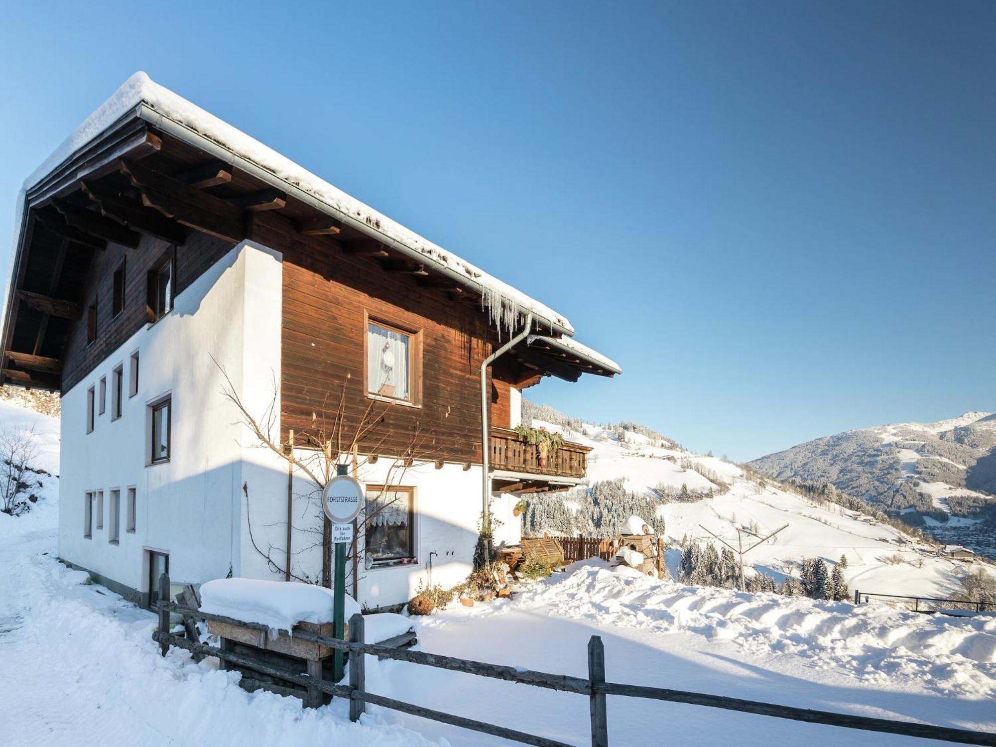 Apartment In Sankt Johann Im Pongau Near Ski Area Wagrain Esterno foto