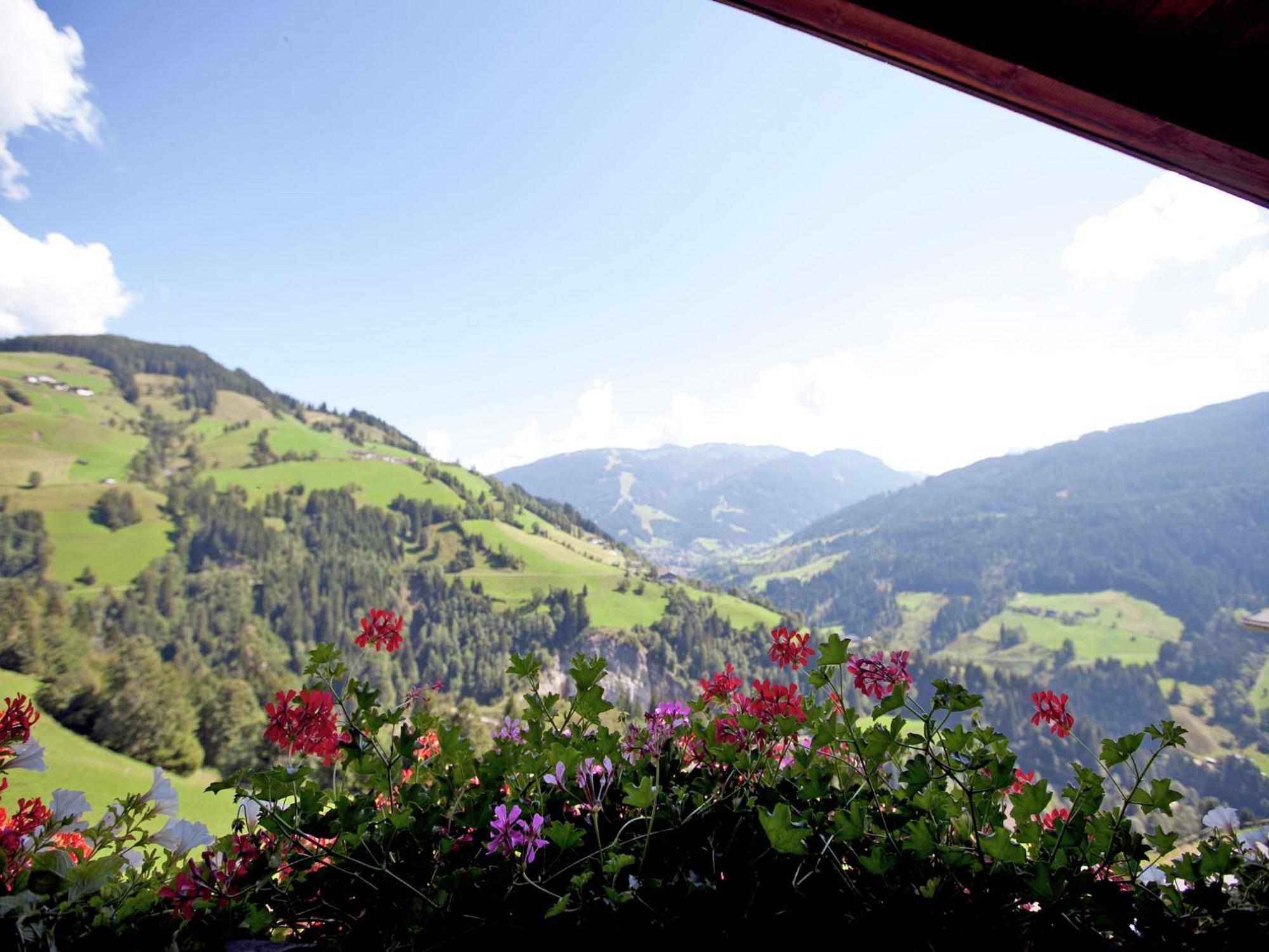 Apartment In Sankt Johann Im Pongau Near Ski Area Wagrain Esterno foto